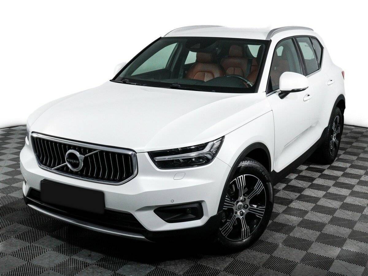 Volvo XC40 с пробегом — 2020 год. Фото: #15