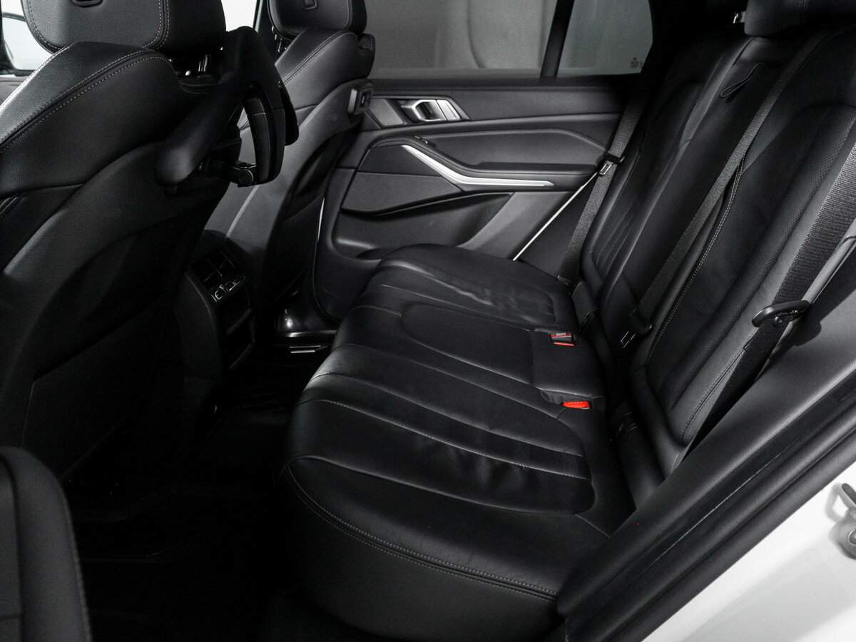 BMW X5 с пробегом — 2020 год. Фото: #9