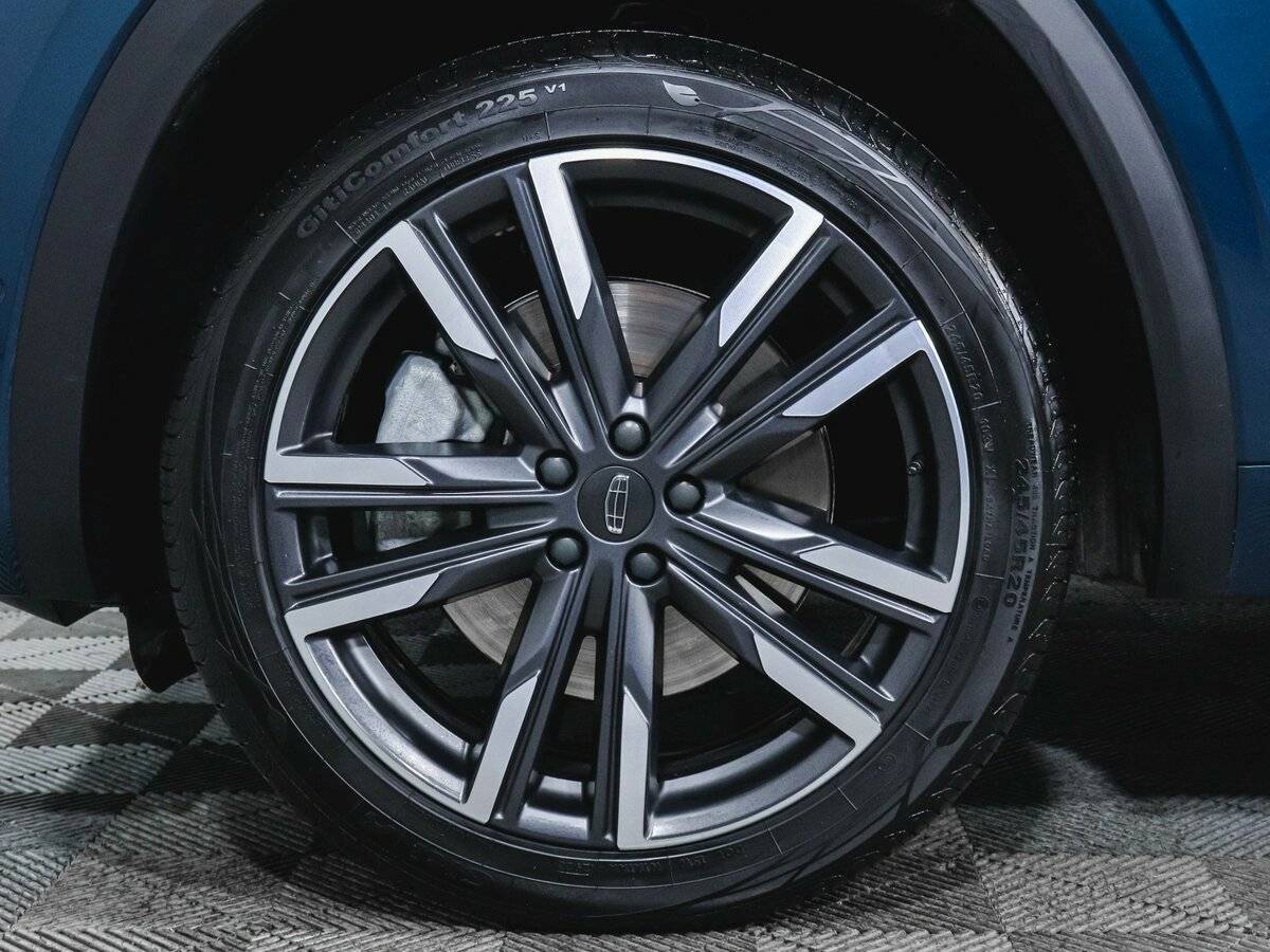 Geely Monjaro с пробегом — 2023 год. Фото: #14