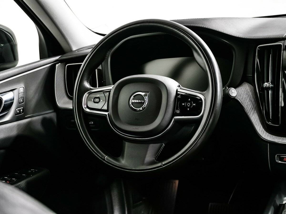 Volvo XC60 с пробегом — 2019 год. Фото: #15
