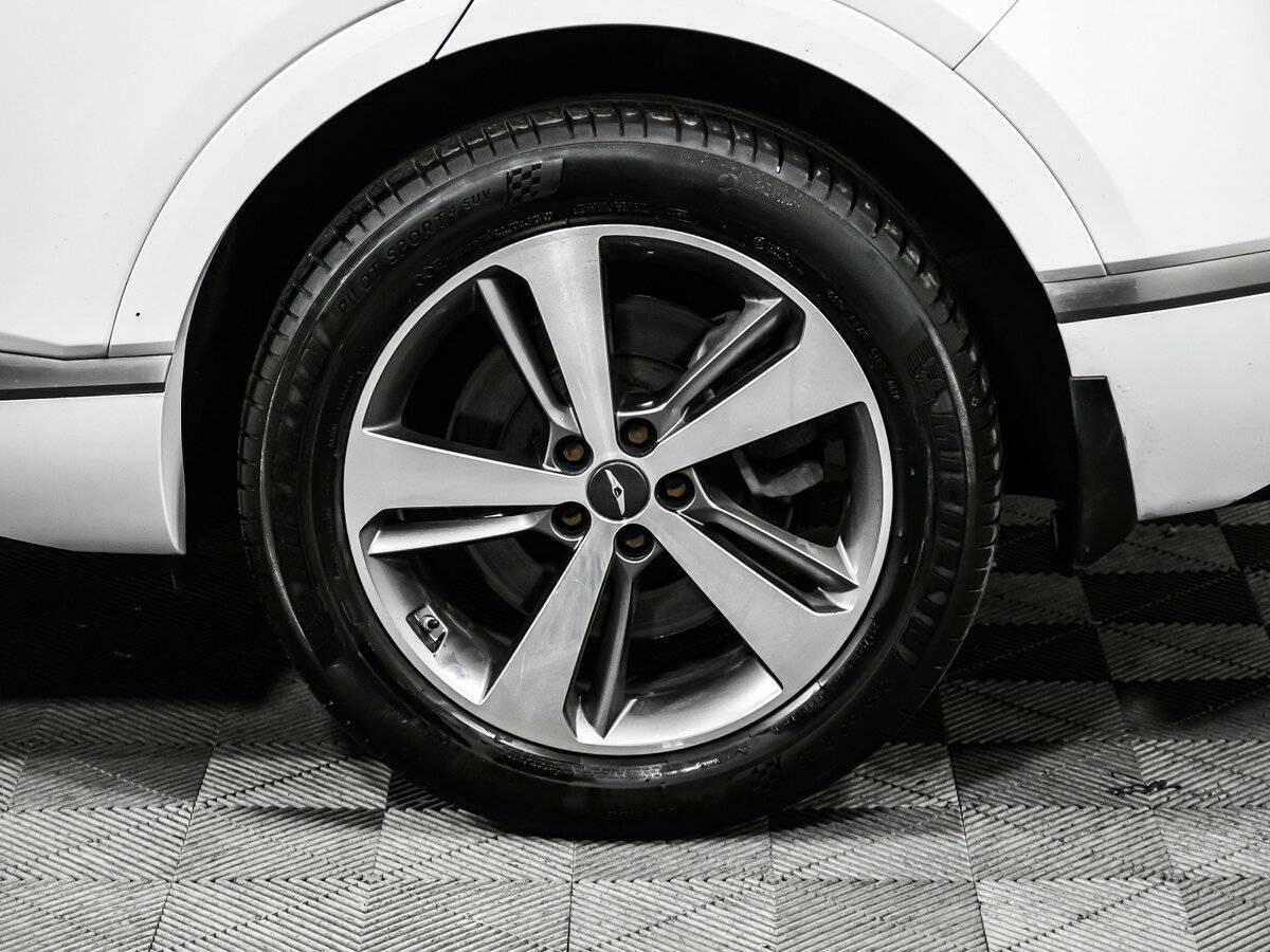 Genesis GV80 с пробегом — 2021 год. Фото: #13