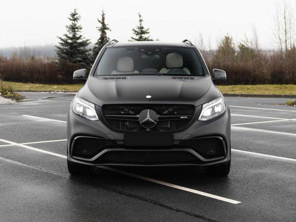 Mercedes-Benz GLE AMG с пробегом — 2016 год. Фото: #2