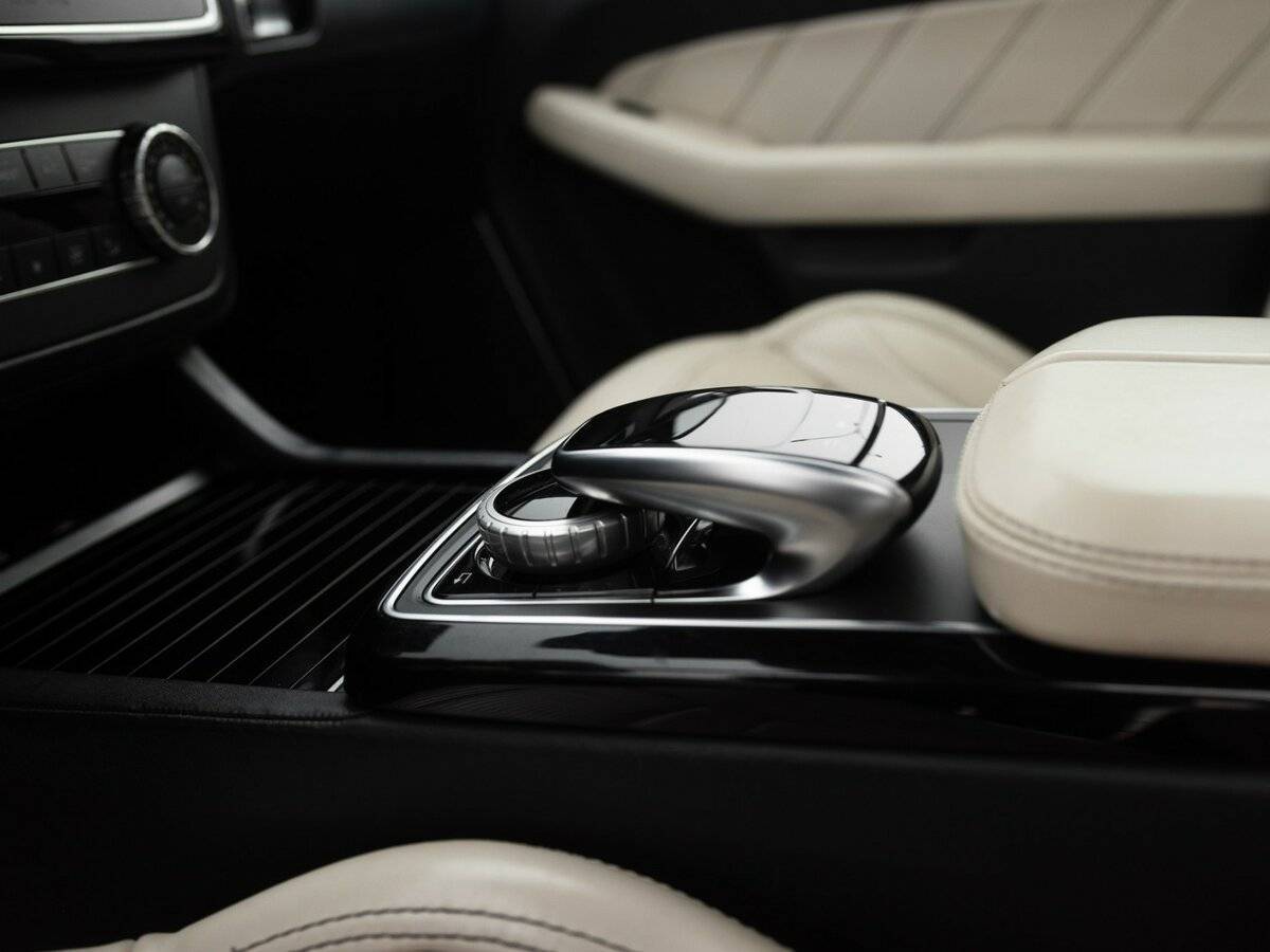 Mercedes-Benz GLE AMG с пробегом — 2016 год. Фото: #34