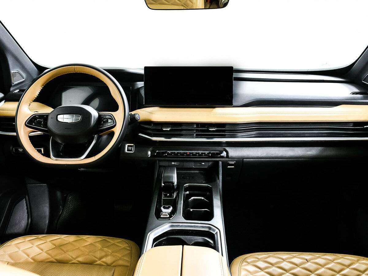 Geely Okavango с пробегом — 2023 год. Фото: #10