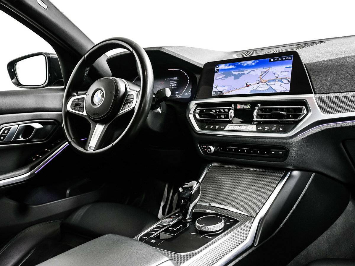 BMW 3 серии с пробегом — 2019 год. Фото: #8