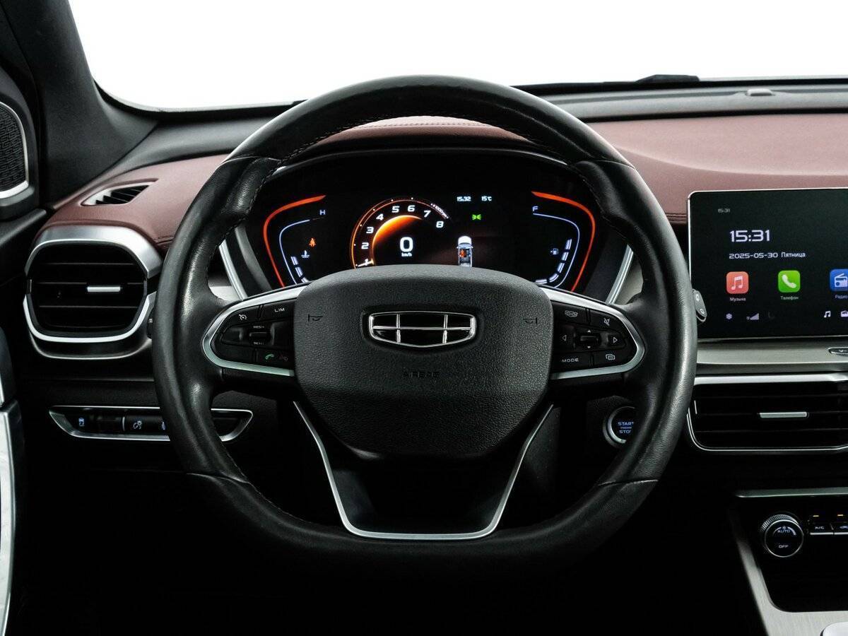 Geely Coolray с пробегом — 2021 год. Фото: #9