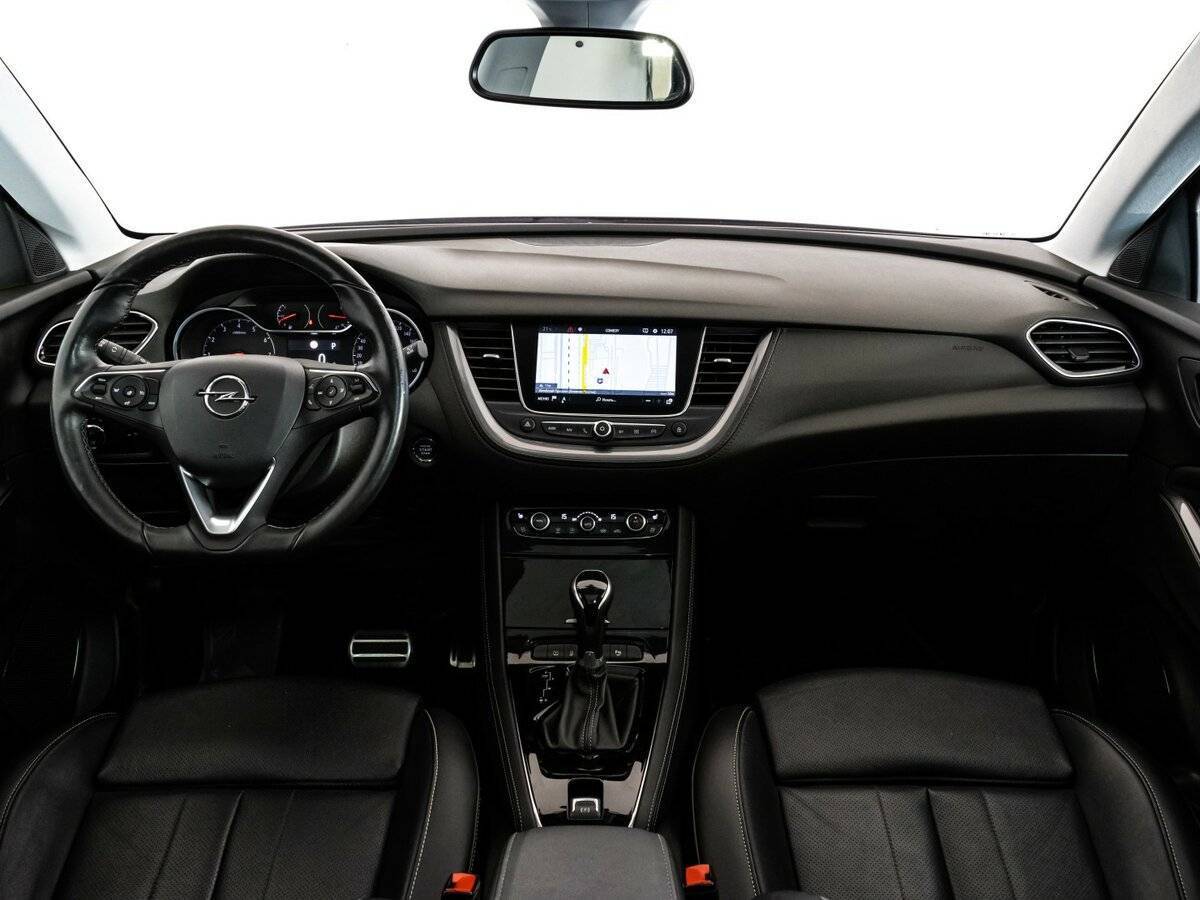 Opel Grandland с пробегом — 2020 год. Фото: #9