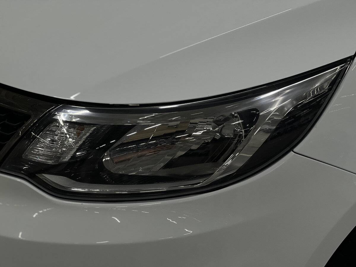 Kia Rio с пробегом — 2015 год. Фото: #16