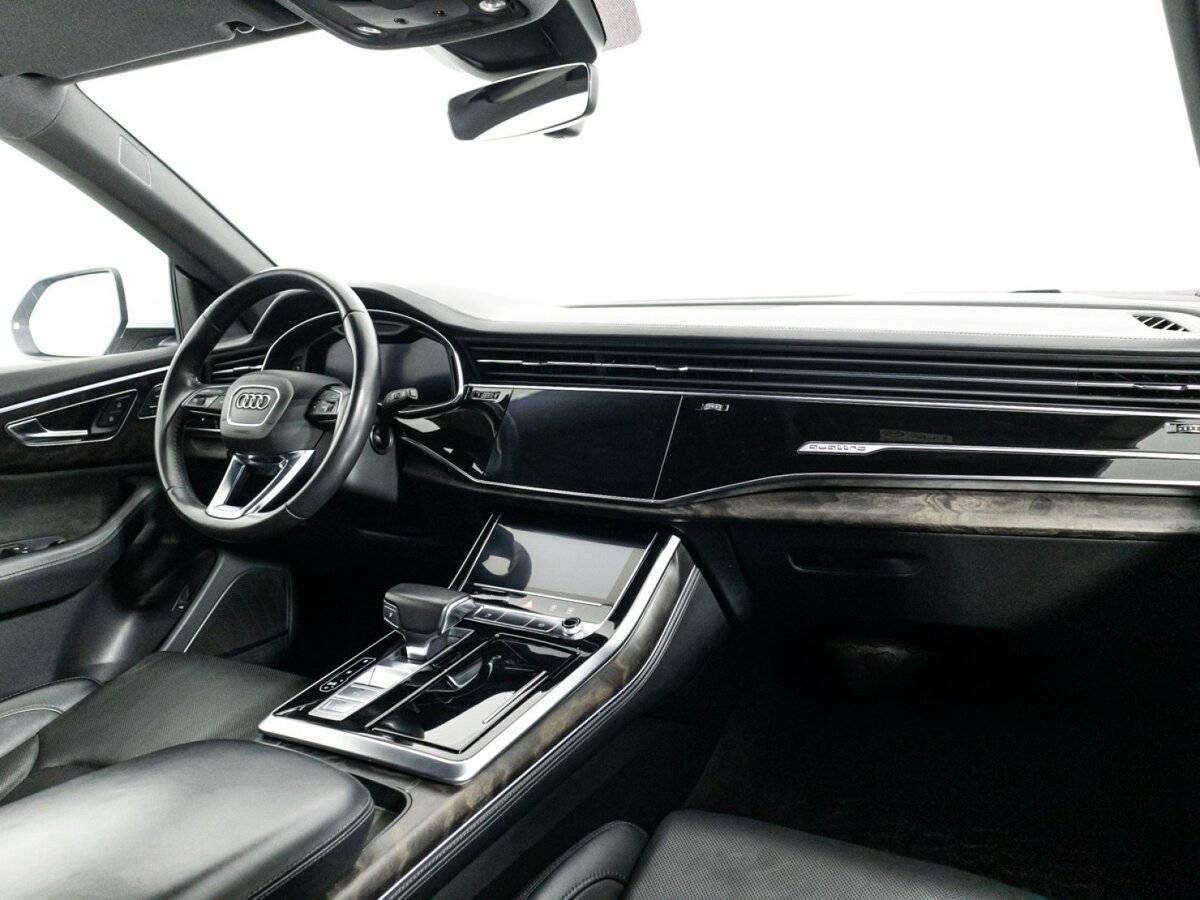 Audi Q8 с пробегом — 2018 год. Фото: #8