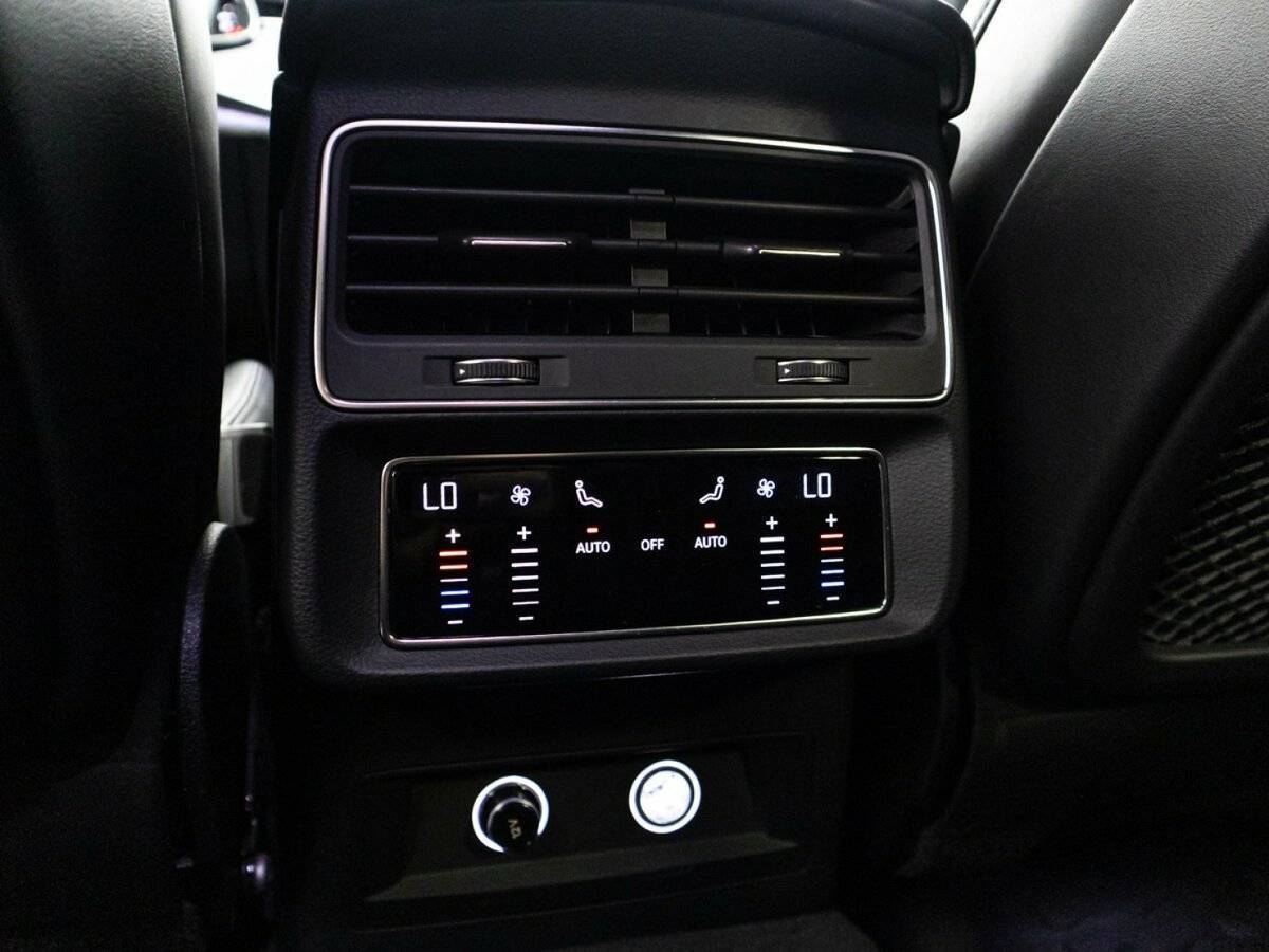 Audi Q8 с пробегом — 2018 год. Фото: #22