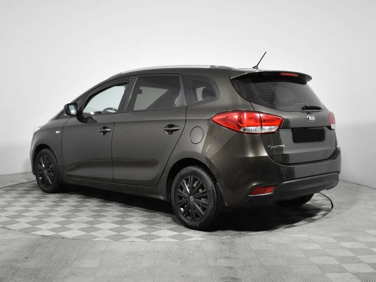 Kia Carens с пробегом — 2013 год. Фото: #5