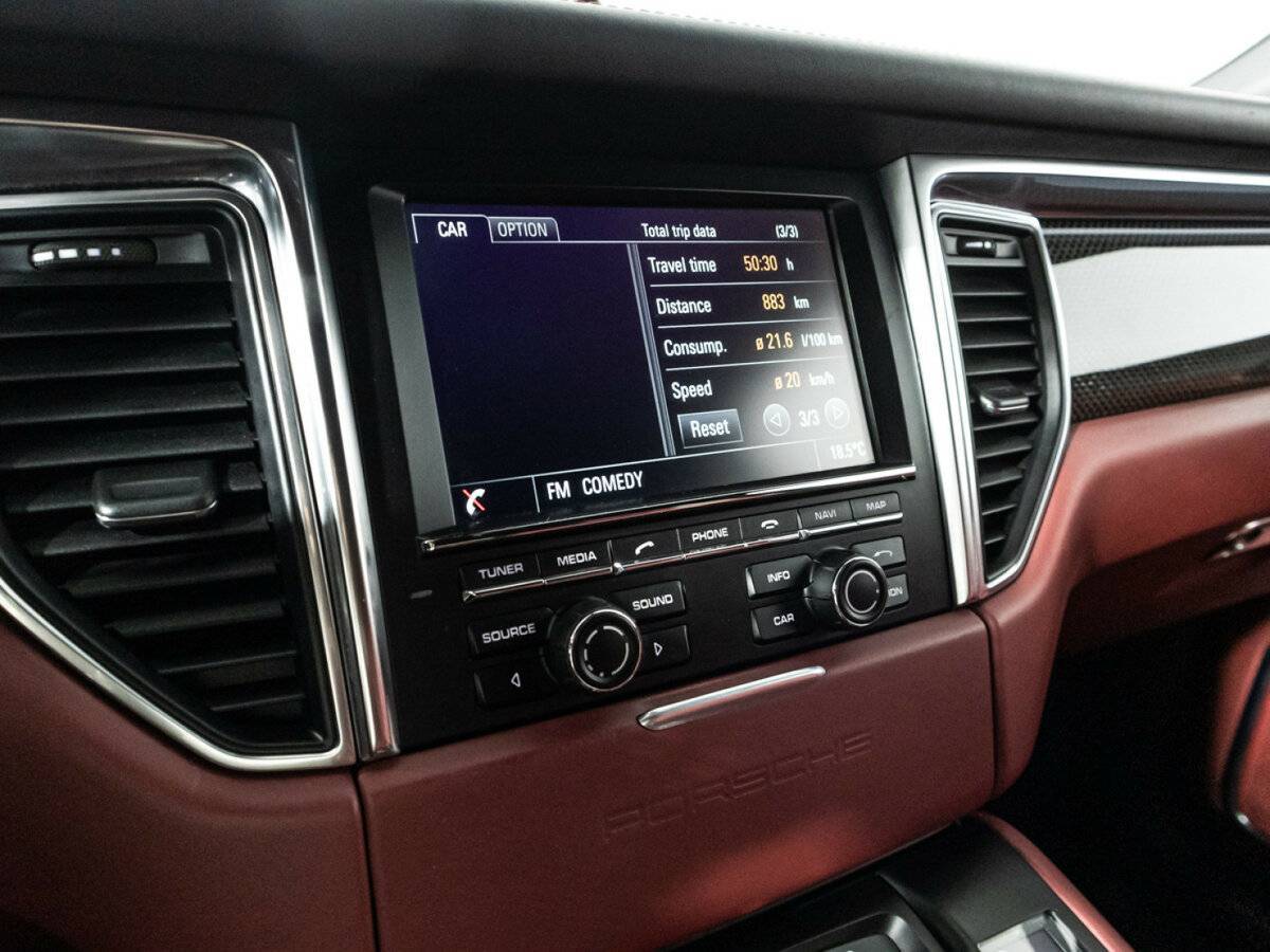 Porsche Macan с пробегом — 2015 год. Фото: #20