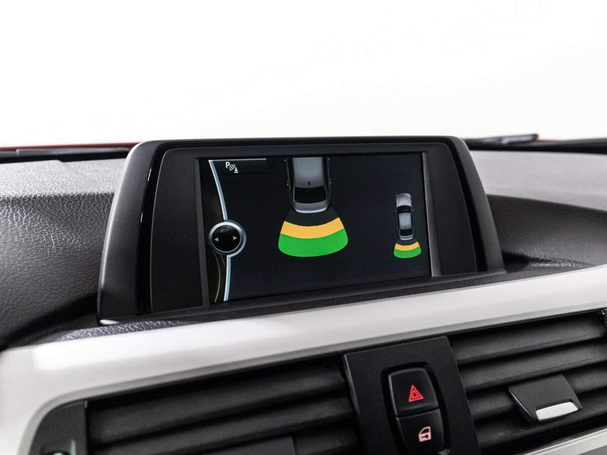 BMW 3 серии с пробегом — 2012 год. Фото: #15