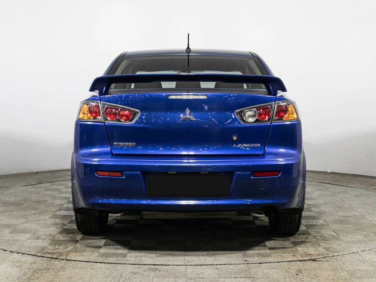 Mitsubishi Lancer с пробегом — 2010 год. Фото: #5
