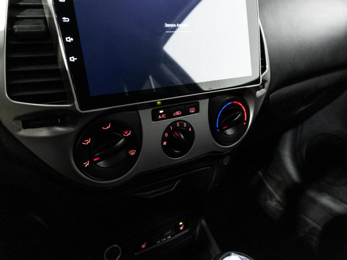 Hyundai i20 с пробегом — 2009 год. Фото: #14