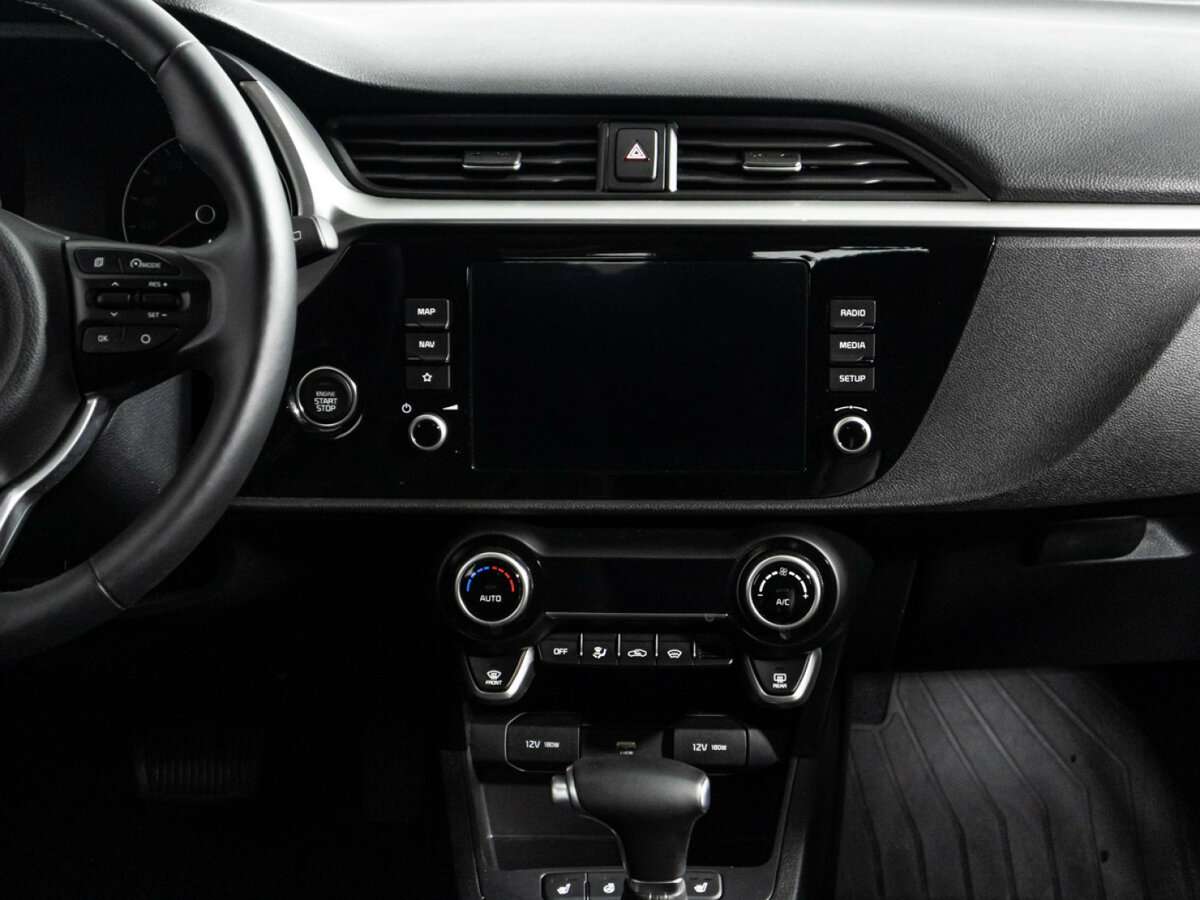 Kia Rio с пробегом — 2021 год. Фото: #13