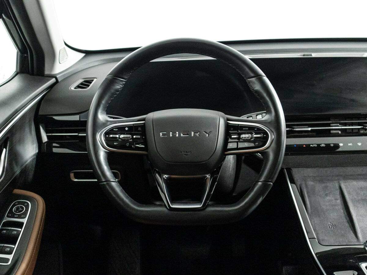 OMODA C5 с пробегом — 2023 год. Фото: #25