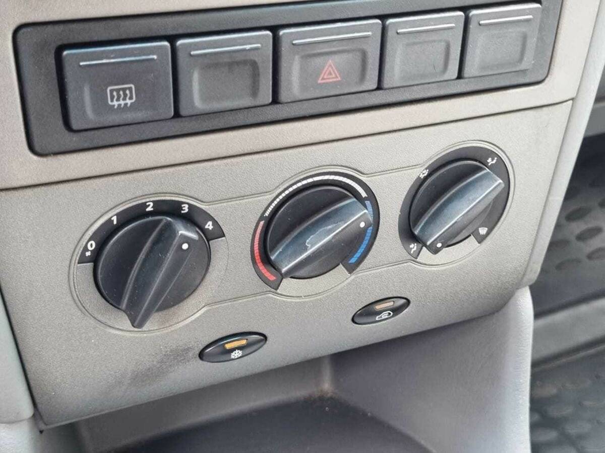 Chery Amulet (A15) с пробегом — 2007 год. Фото: #14