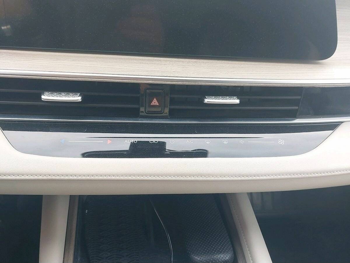 Chery Arrizo 8 с пробегом — 2023 год. Фото: #15