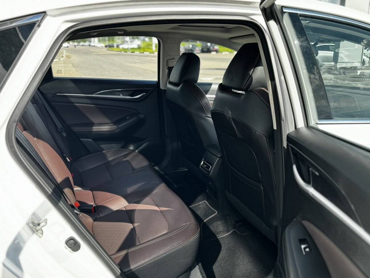 Changan Eado Plus с пробегом — 2023 год. Фото: #27