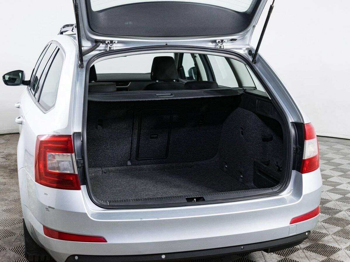 Skoda Octavia с пробегом — 2015 год. Фото: #8