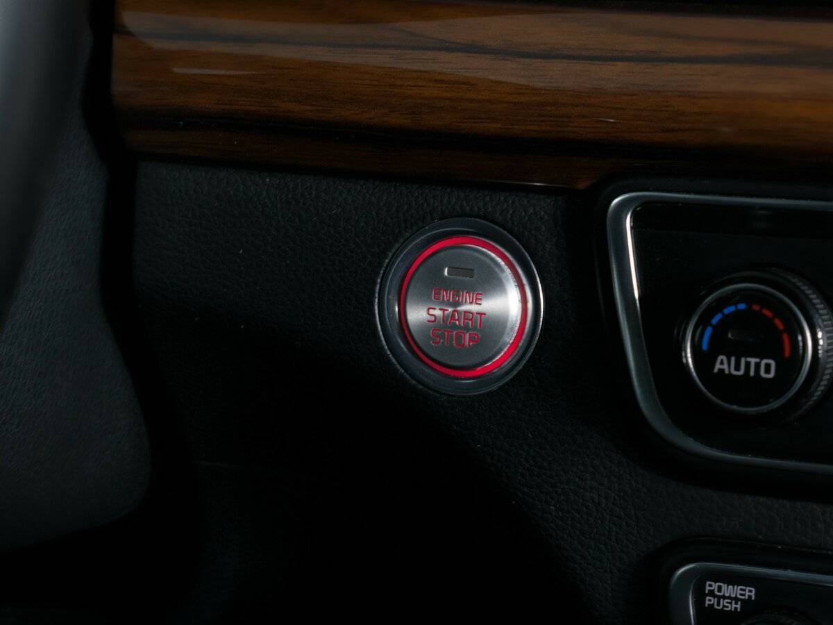 Kia K7 с пробегом — 2017 год. Фото: #11