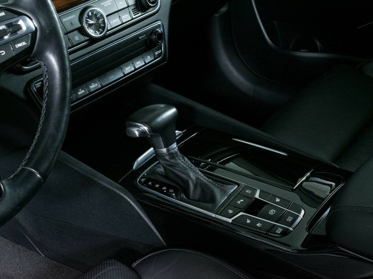 Kia K7 с пробегом — 2017 год. Фото: #12