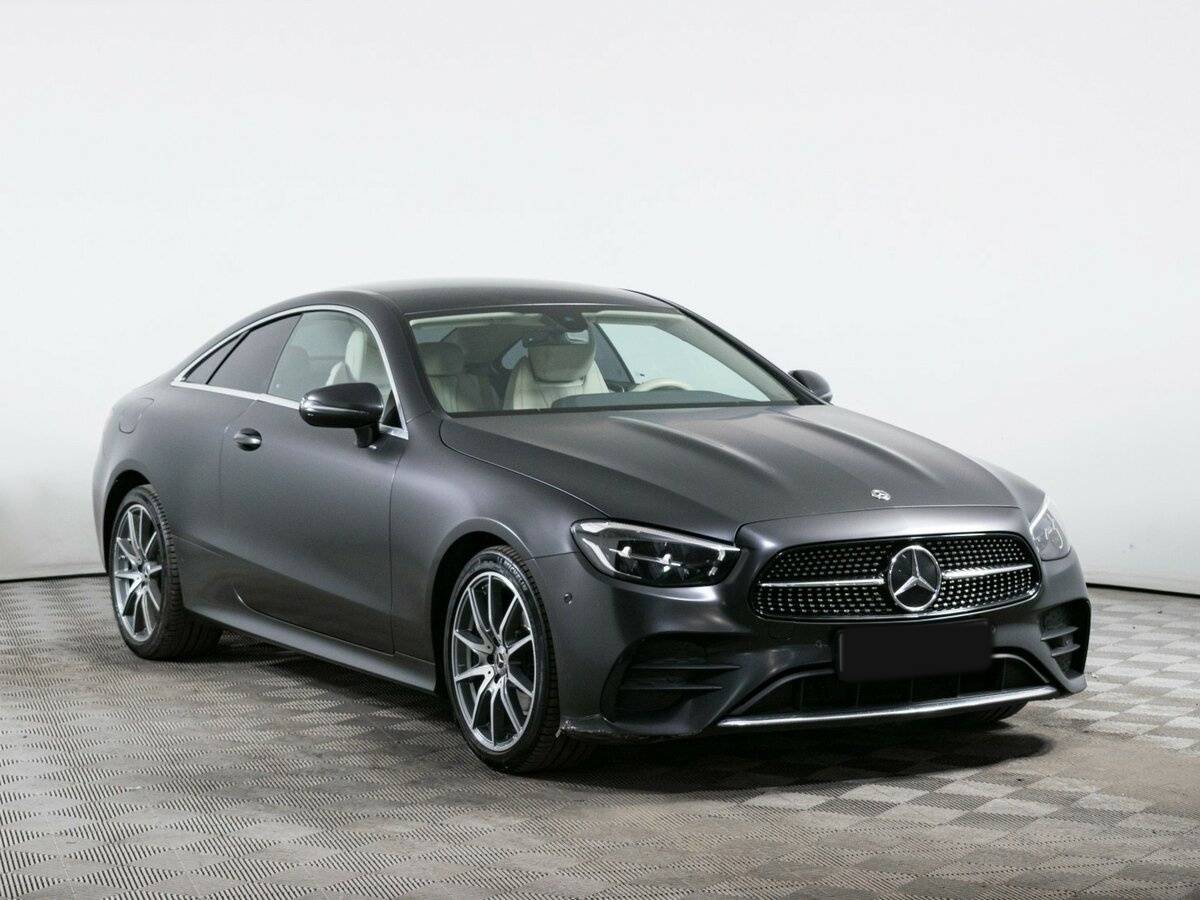 Mercedes-Benz E-Класс с пробегом — 2021 год. Фото: #2