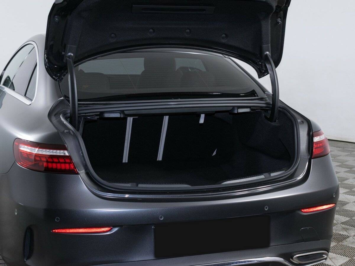 Mercedes-Benz E-Класс с пробегом — 2021 год. Фото: #6