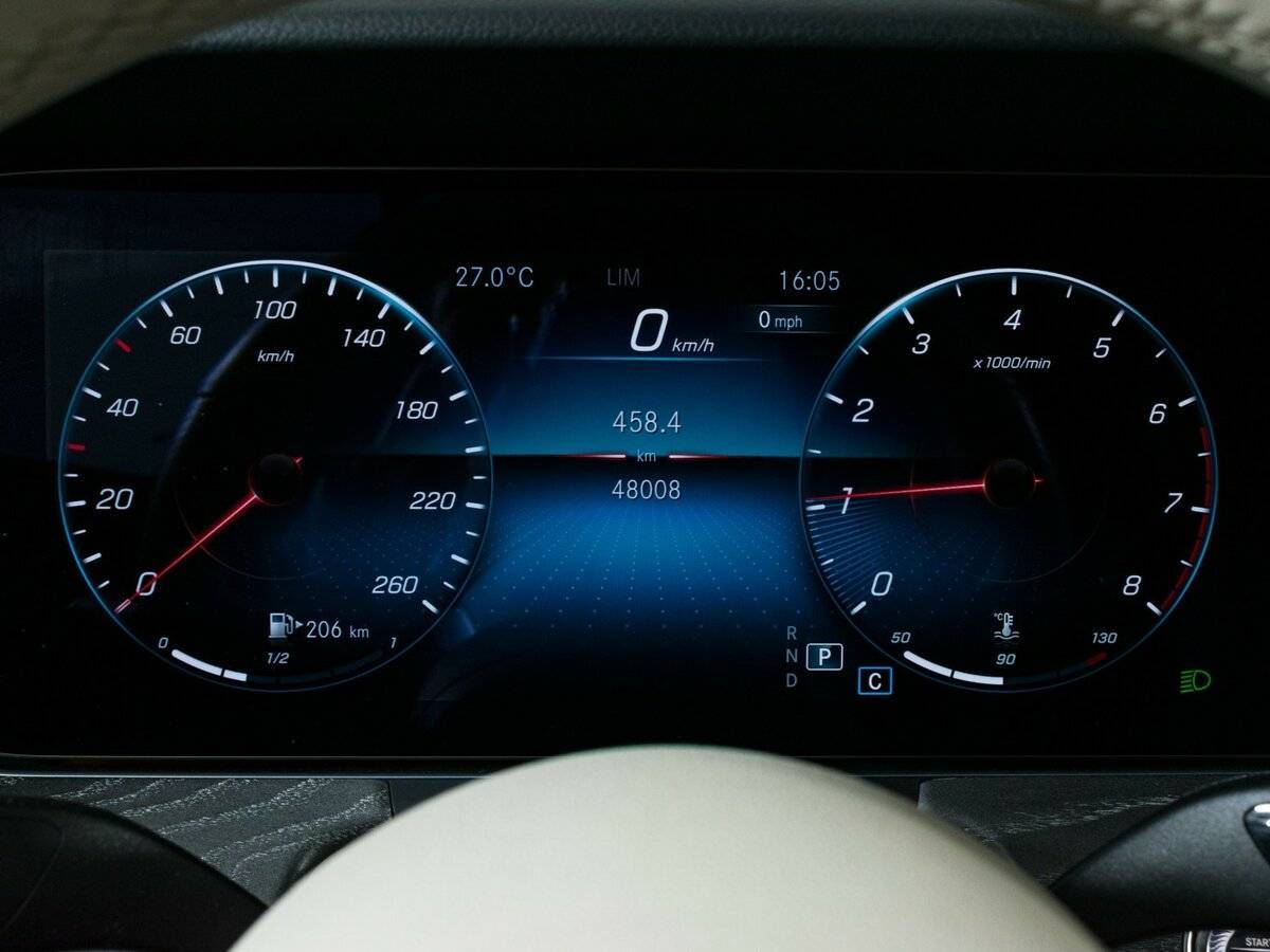 Mercedes-Benz E-Класс с пробегом — 2021 год. Фото: #10