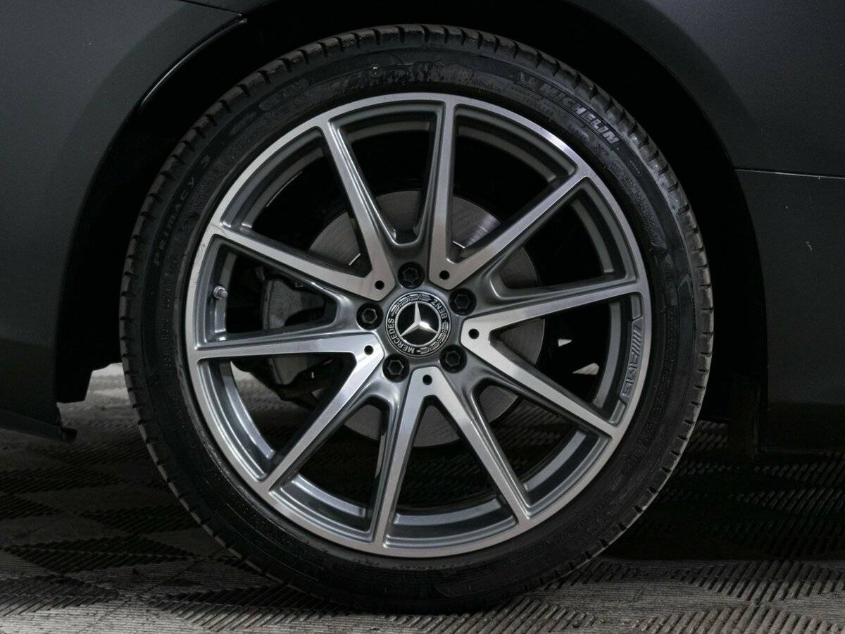 Mercedes-Benz E-Класс с пробегом — 2021 год. Фото: #17