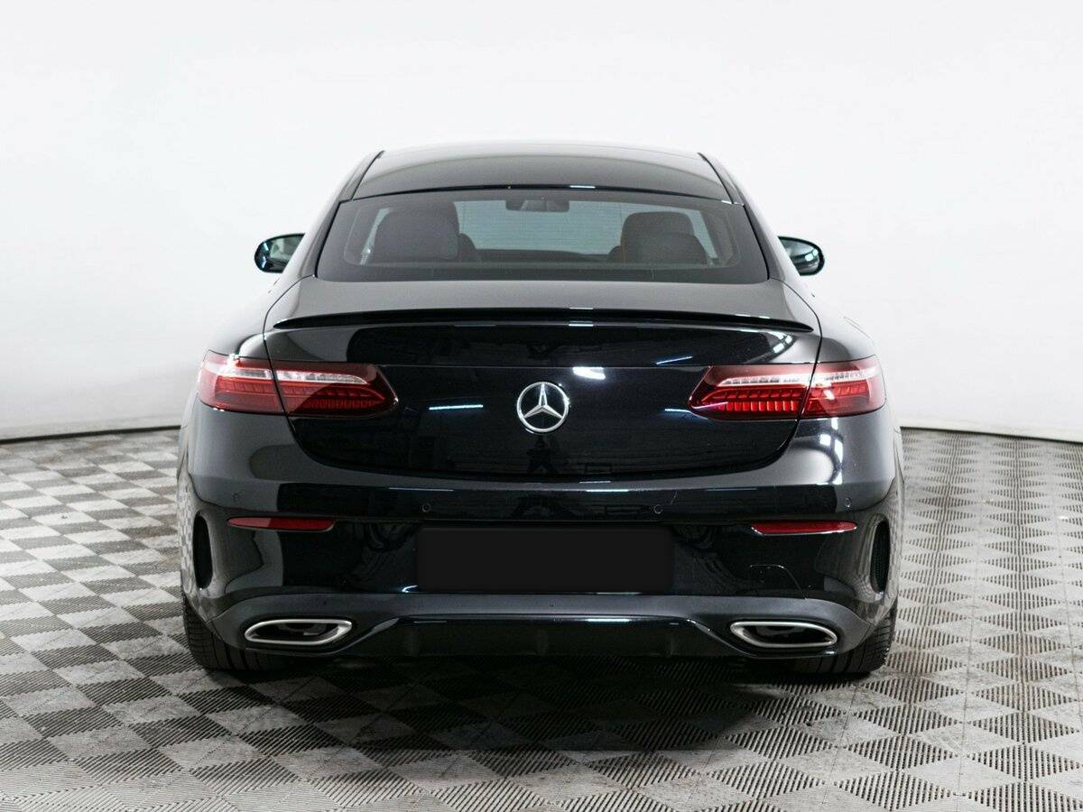 Mercedes-Benz E-Класс с пробегом — 2021 год. Фото: #4