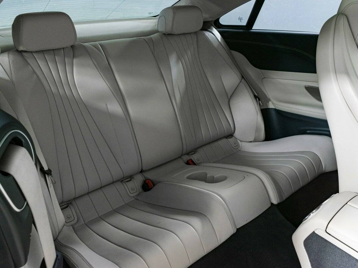 Mercedes-Benz E-Класс с пробегом — 2021 год. Фото: #8