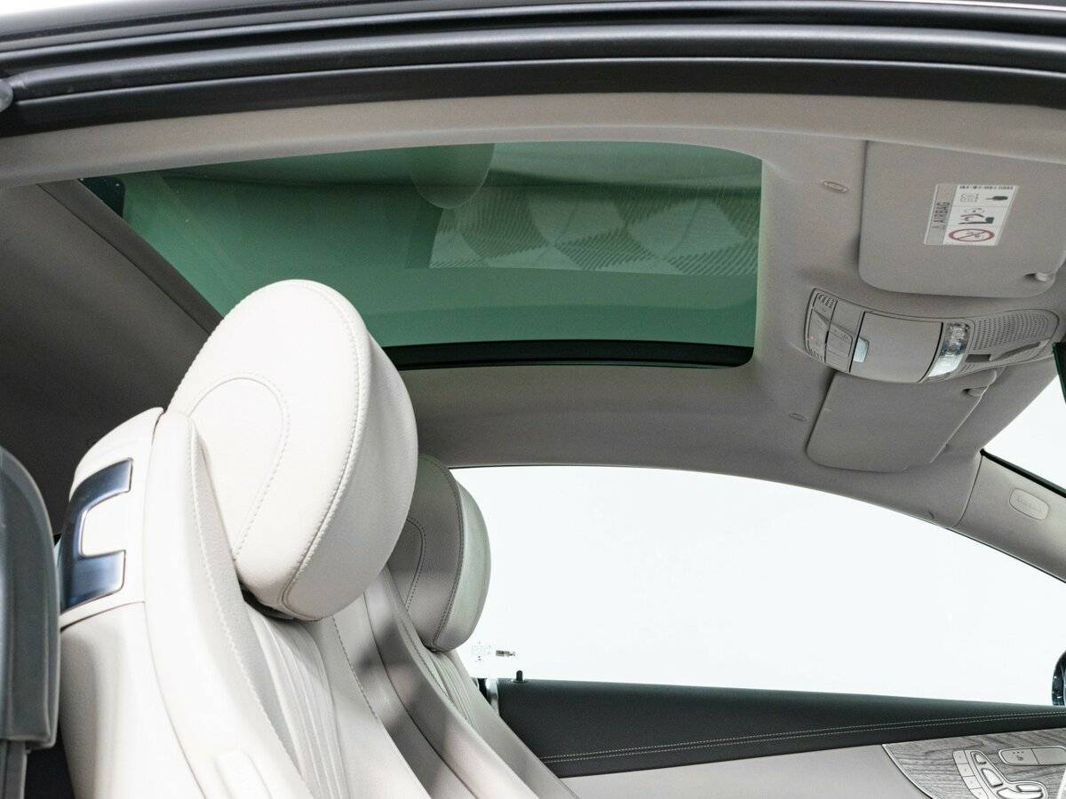 Mercedes-Benz E-Класс с пробегом — 2021 год. Фото: #9