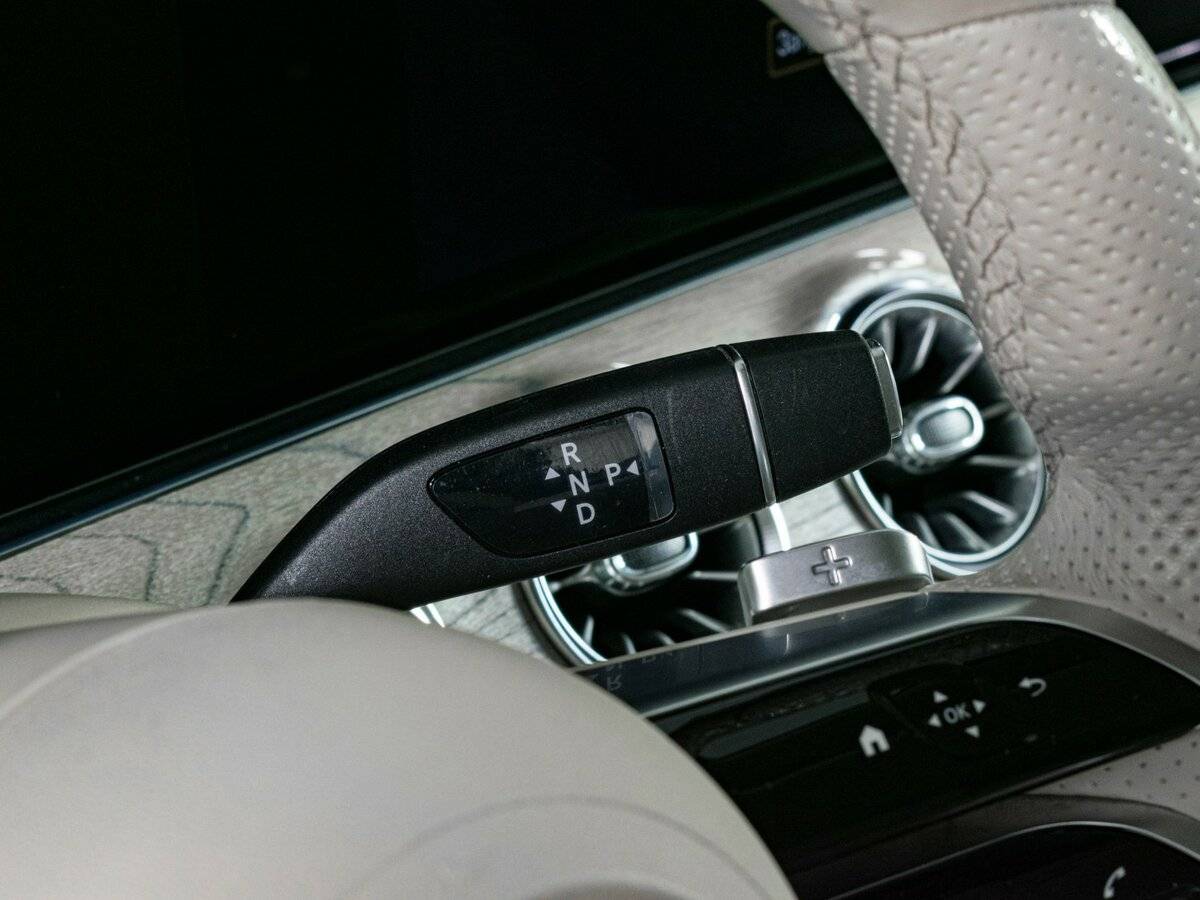 Mercedes-Benz E-Класс с пробегом — 2021 год. Фото: #12