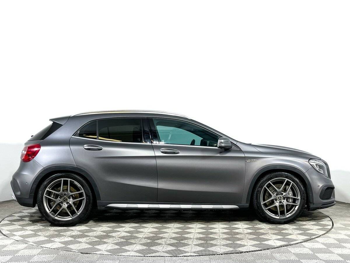 Mercedes-Benz GLA AMG с пробегом — 2014 год. Фото: #2