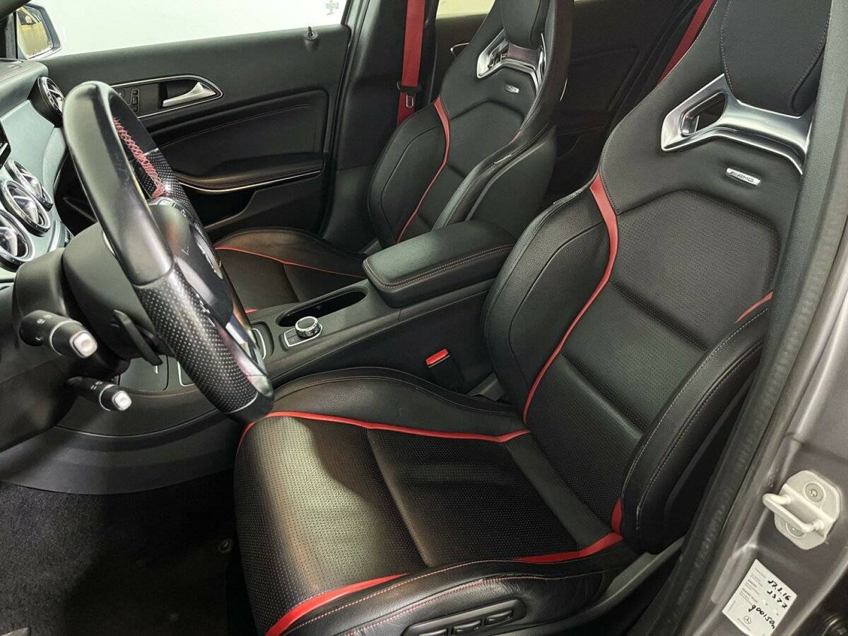 Mercedes-Benz GLA AMG с пробегом — 2014 год. Фото: #13