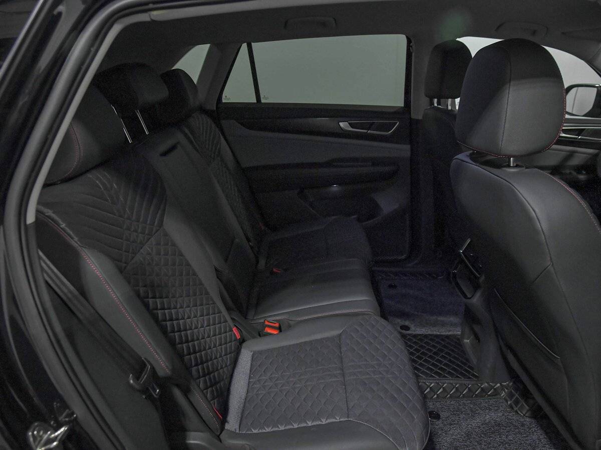 Volkswagen Teramont с пробегом — 2023 год. Фото: #16