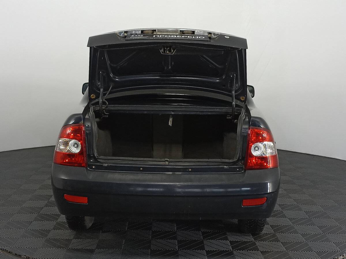 Lada (ВАЗ) Priora с пробегом — 2007 год. Фото: #7