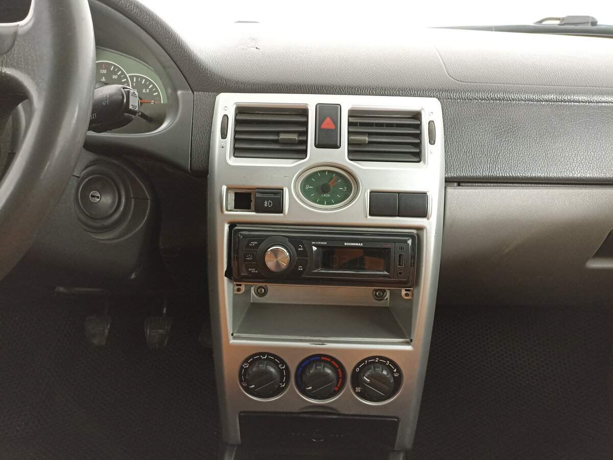 Lada (ВАЗ) Priora с пробегом — 2007 год. Фото: #12