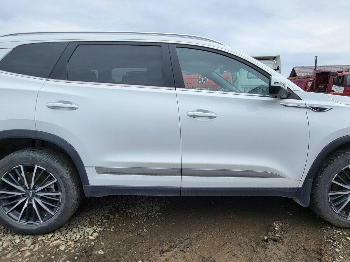 Chery Tiggo 8 Pro Max с пробегом — 2023 год. Фото: #4