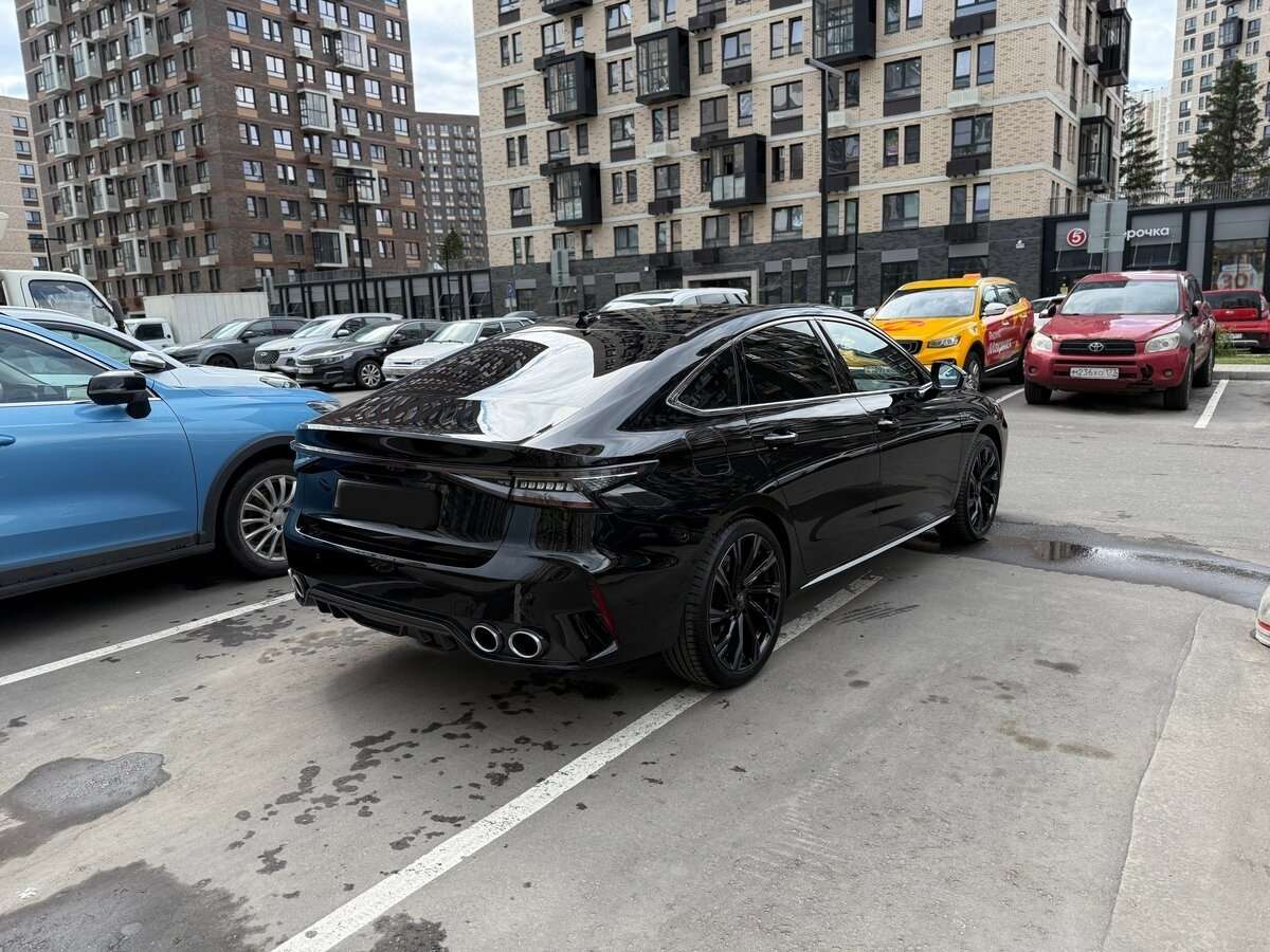 Chery Arrizo 8 с пробегом — 2024 год. Фото: #4