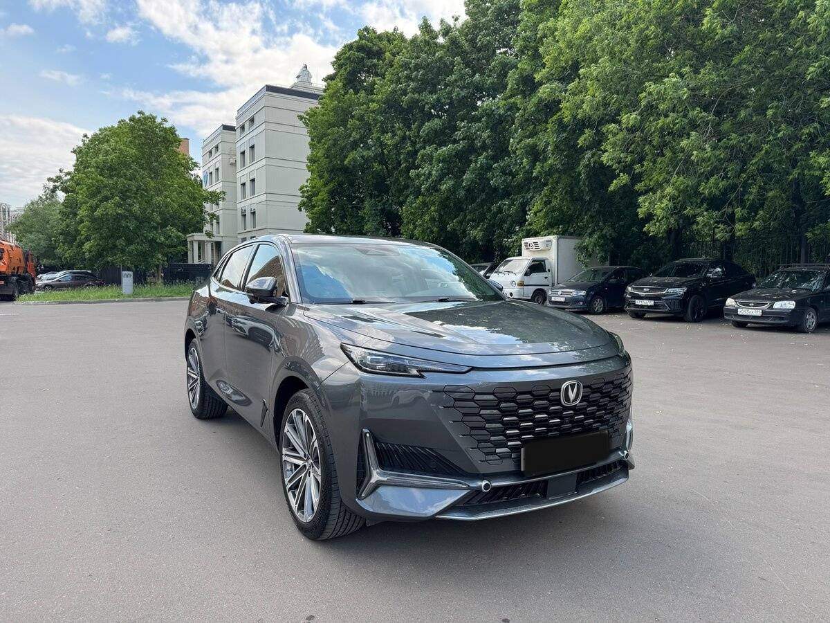 Changan UNI-K с пробегом — 2023 год. Фото: #2