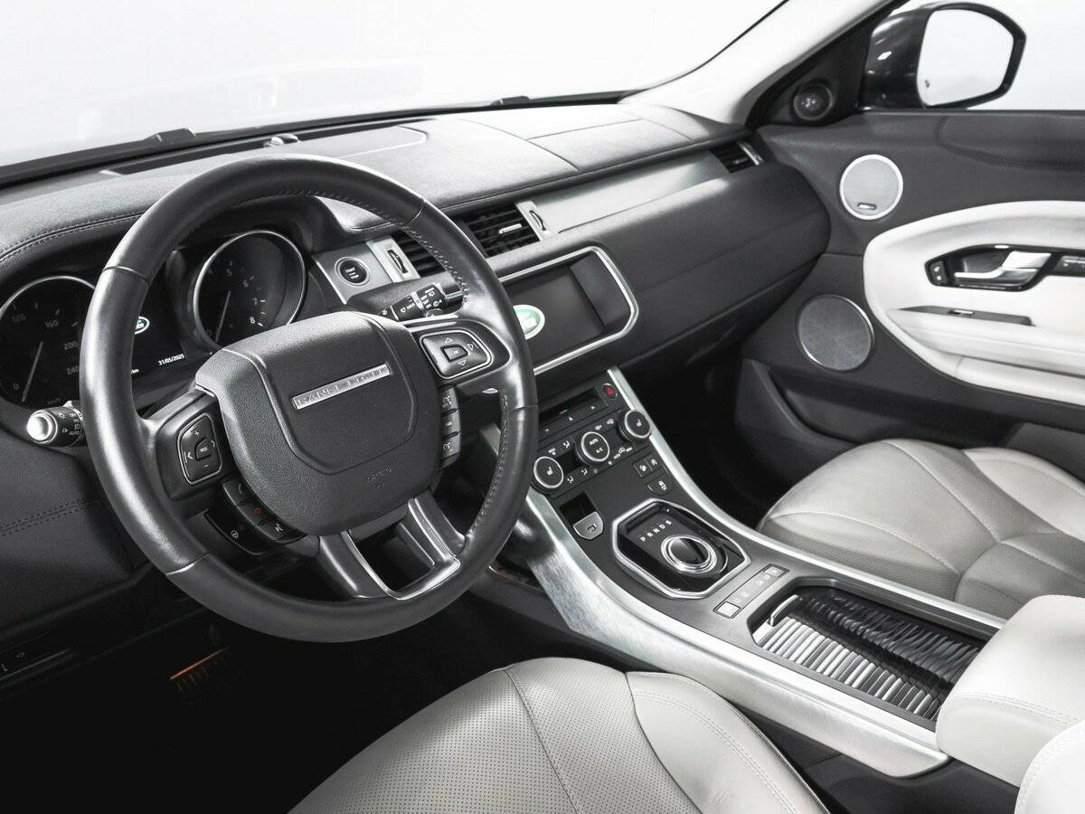 Land Rover Range Rover Evoque с пробегом — 2017 год. Фото: #10