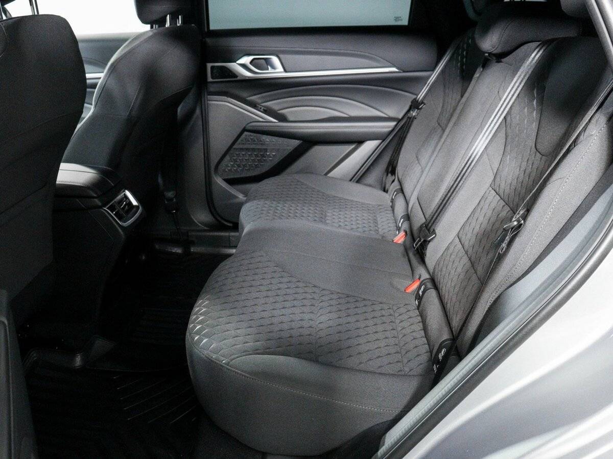 Haval F7 с пробегом — 2024 год. Фото: #8