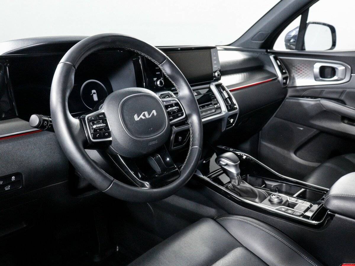Kia Sorento с пробегом — 2021 год. Фото: #13