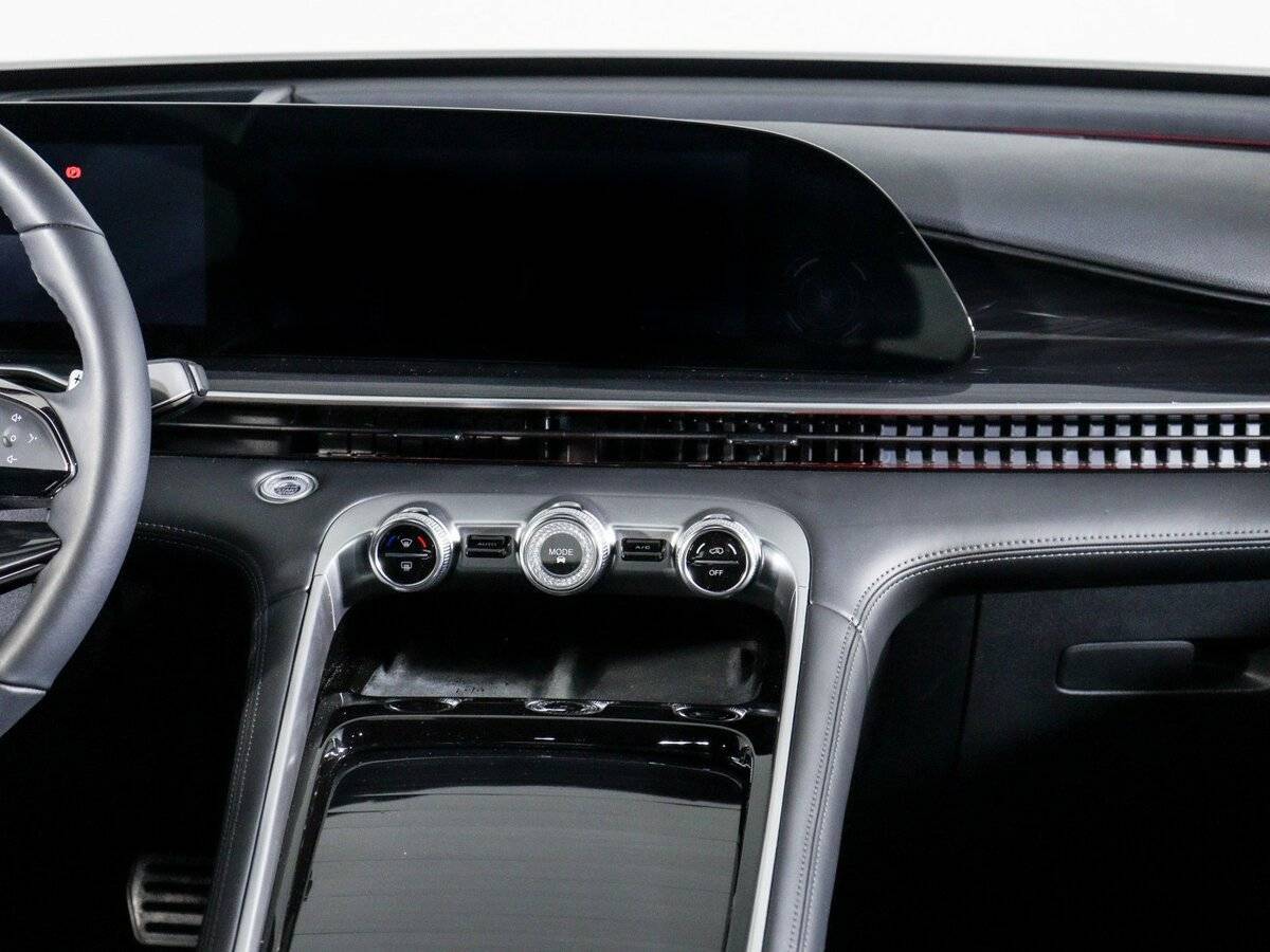 EXEED RX с пробегом — 2023 год. Фото: #12