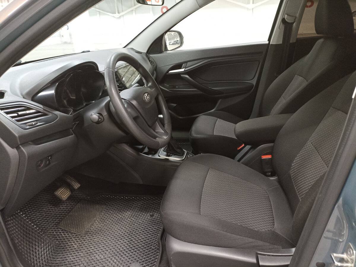 Lada (ВАЗ) Vesta с пробегом — 2021 год. Фото: #15