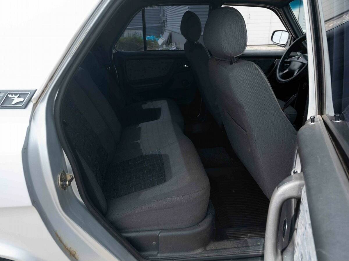 ГАЗ 31105 «Волга» с пробегом — 2007 год. Фото: #10