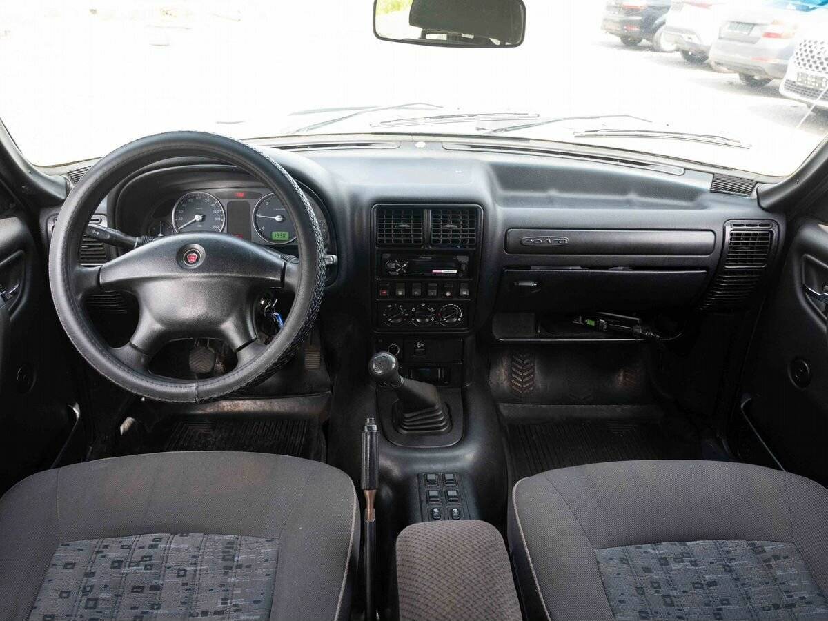 ГАЗ 31105 «Волга» с пробегом — 2007 год. Фото: #13